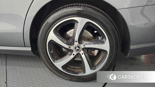 Mercedes-Benz E-Class W213 id 4245482 из Кореи 13