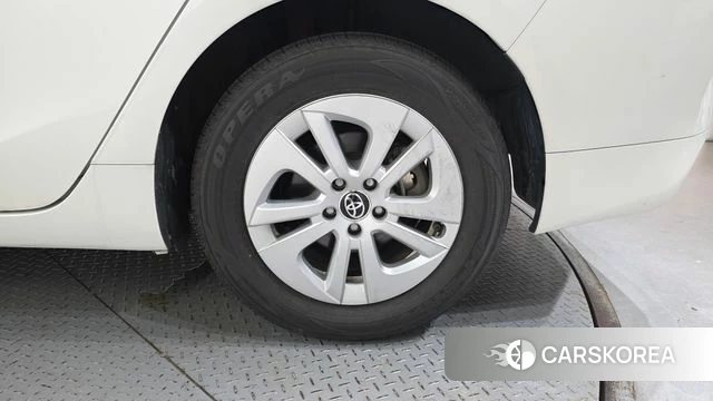 Toyota Prius 4th Generation id 4563363 из Кореи 13