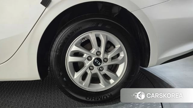 Kia Come New K3 id 4610226 из Кореи 13