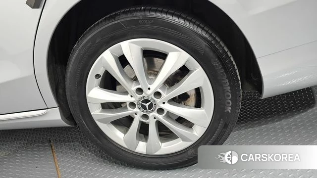 Mercedes-Benz C-Class W205 id 4530677 из Кореи 13