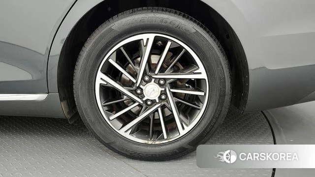 Hyundai The New Grandeur IG id 4402745 из Кореи 13