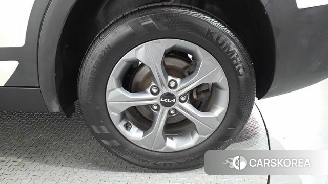 Kia Seltos id 4409668 из Кореи 13