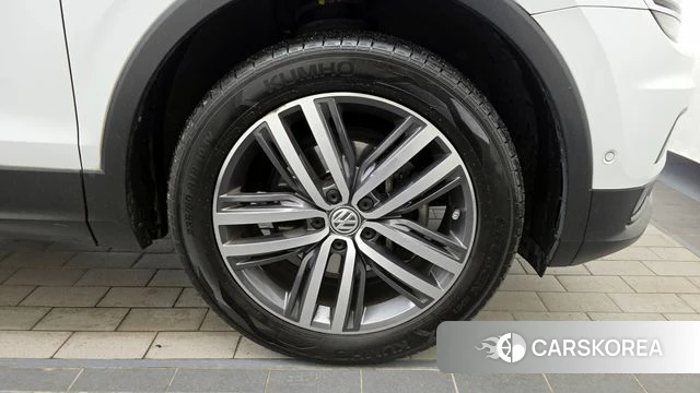 Volkswagen Tiguan Allspace id 4304111 из Кореи 13
