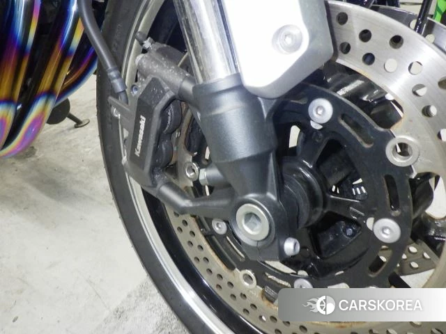 Kawasaki Z900RS id 3949290 из Японии 13