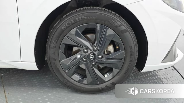 Hyundai Avante (CN7) id 4922126 из Кореи 13