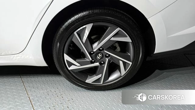 Hyundai The New Avante (CN7) id 4394703 из Кореи 13