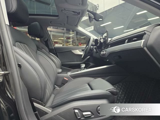 Audi A4L id 4260341 из Китая 13