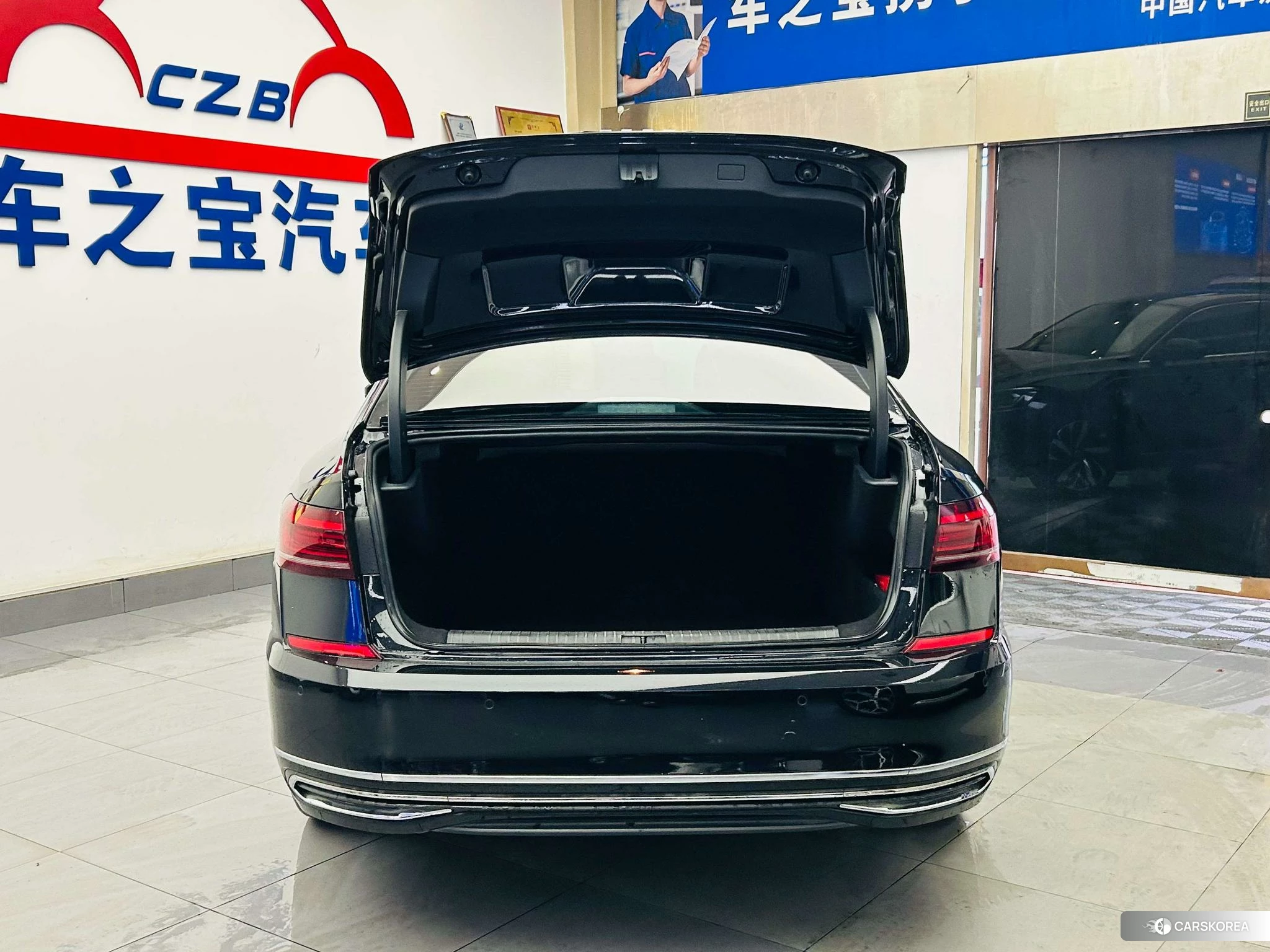 Volkswagen Passat id 4426598 из Китая 13