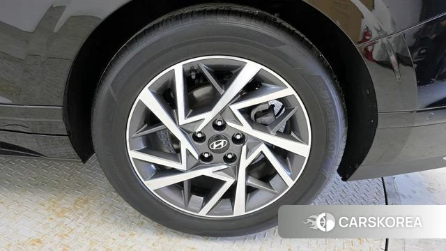 Hyundai Grandeur (GN7) id 4280143 из Кореи 13