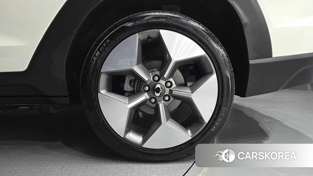 Ssangyong Torres EVX id 4847813 из Кореи 13