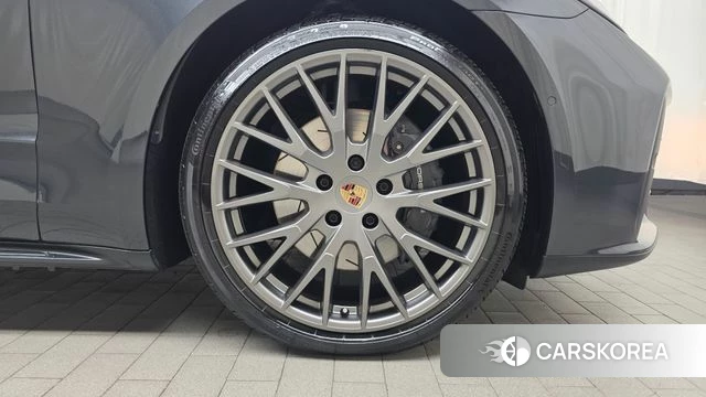 Porsche Panamera (976) id 4847615 из Кореи 13