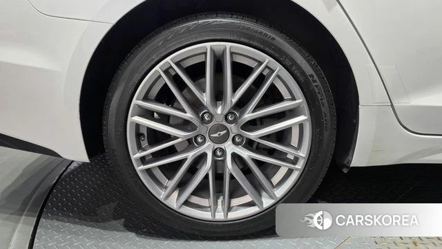 Genesis G70 id 4698471 из Кореи 13