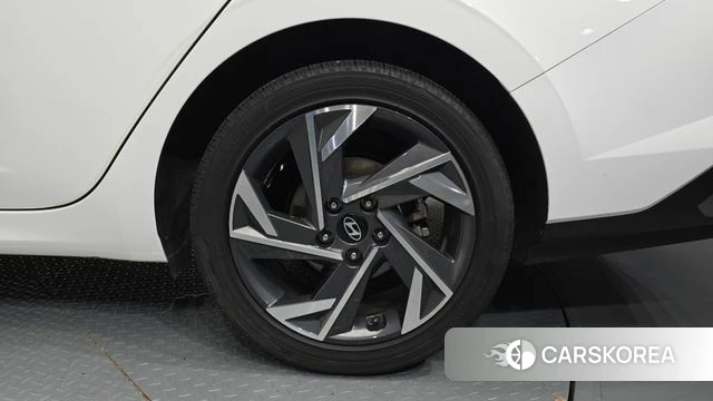 Hyundai The New Avante (CN7) id 4560495 из Кореи 13