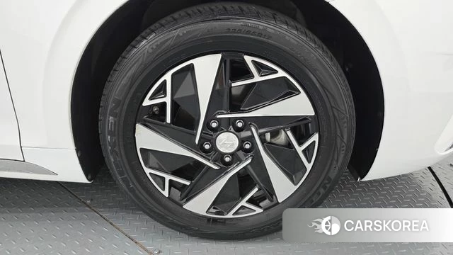 Hyundai The New Grandeur IG Hybrid id 4624968 из Кореи 13