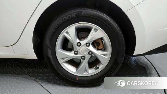 Hyundai Avante (CN7) id 4317403 из Кореи 13