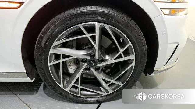 Genesis G90 (RS4) id 4279680 из Кореи 13