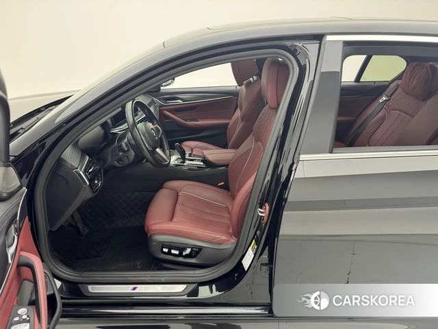BMW 5 series PHEV id 4257244 из Китая 13