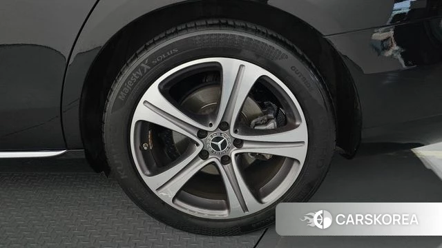 Mercedes-Benz E-Class W213 id 4684098 из Кореи 13