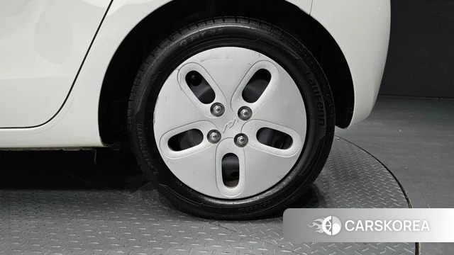 Kia The New Kia Ray id 4681667 из Кореи 13