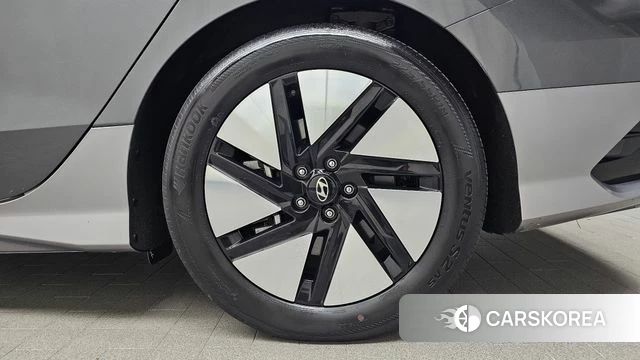 Hyundai Ionic 6 id 4904535 из Кореи 13