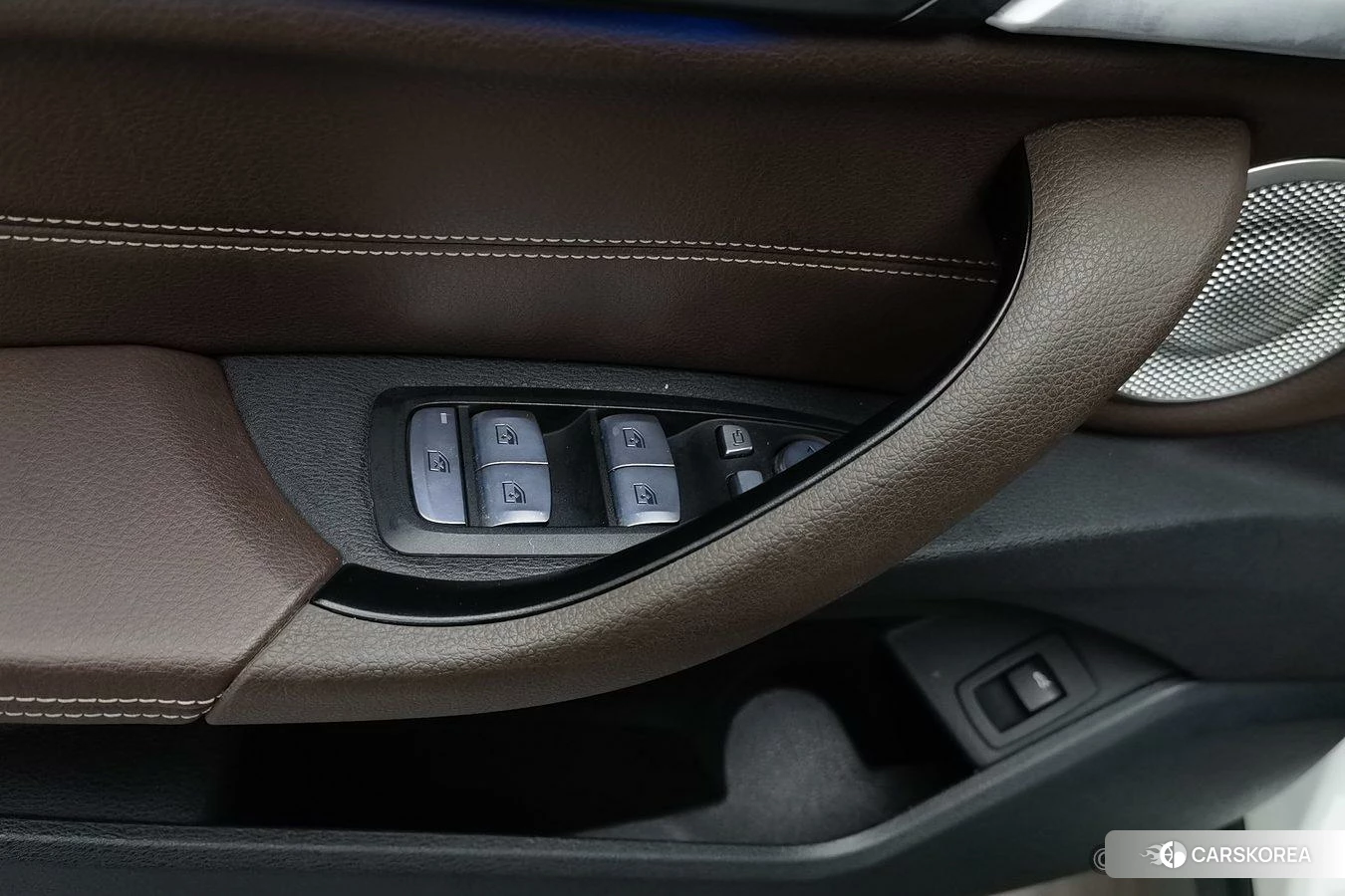 BMW X1 id 4513911 из Китая 13