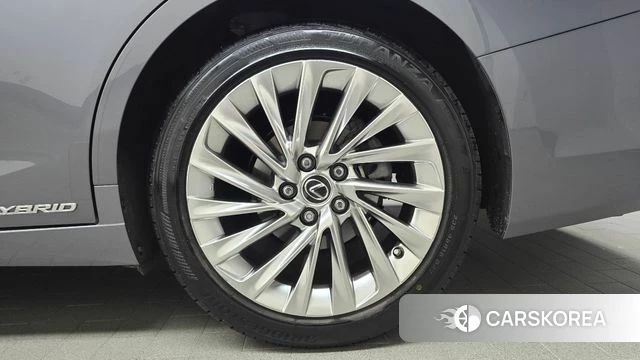 Lexus ES300h 7th generation id 4693598 из Кореи 13