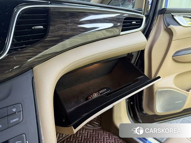 Buick GL8 id 4228453 из Китая 13