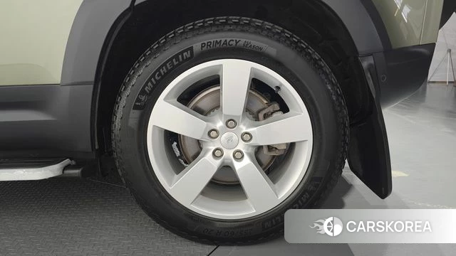 Land Rover Defender (L663) id 4507246 из Кореи 13