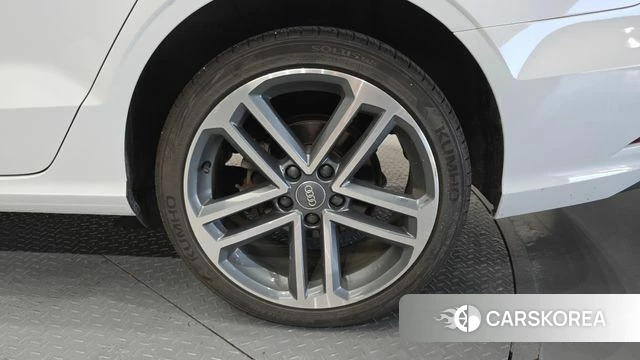 Audi New A3 id 4836431 из Кореи 13