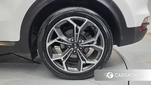 Kia Sportage The Bold id 4459471 из Кореи 13