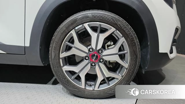 Kia Seltos id 4769261 из Кореи 13