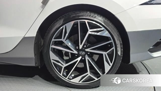Hyundai Ionic 6 id 4243960 из Кореи 13