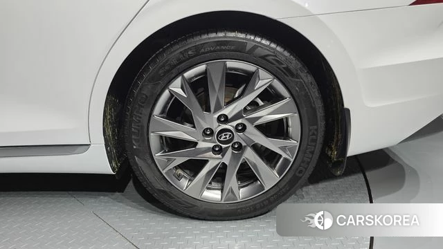 Hyundai The New Grandeur IG Hybrid id 4344729 из Кореи 13