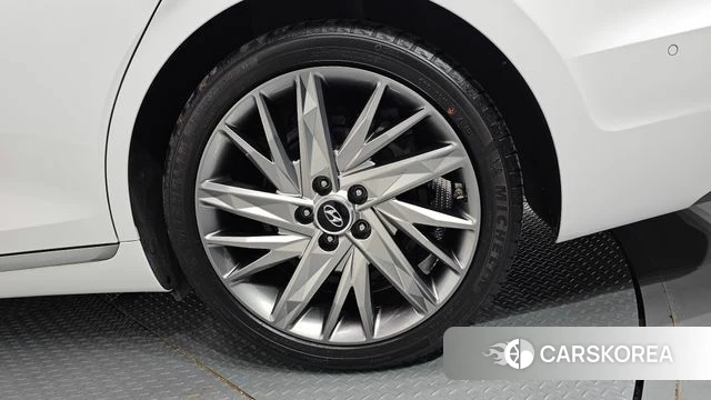 Hyundai The New Grandeur IG id 4402298 из Кореи 13