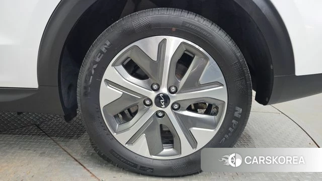 Kia Niro Plus id 4768615 из Кореи 13