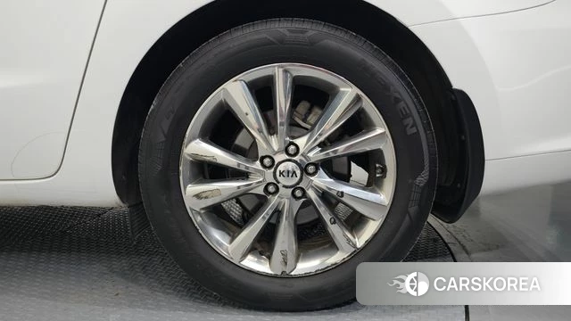 Kia The New Carnival id 4203379 из Кореи 13