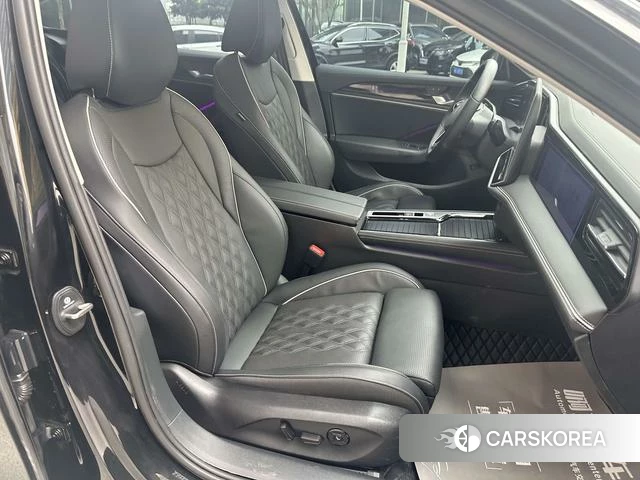 Volkswagen Magotan id 4264177 из Китая 13