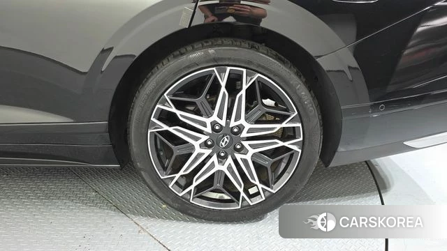 Hyundai Grandeur Hybrid (GN7) id 4349727 из Кореи 13
