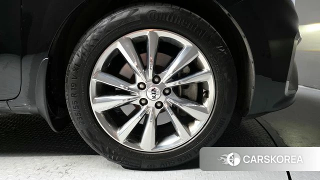 Kia The New Carnival id 4397424 из Кореи 13