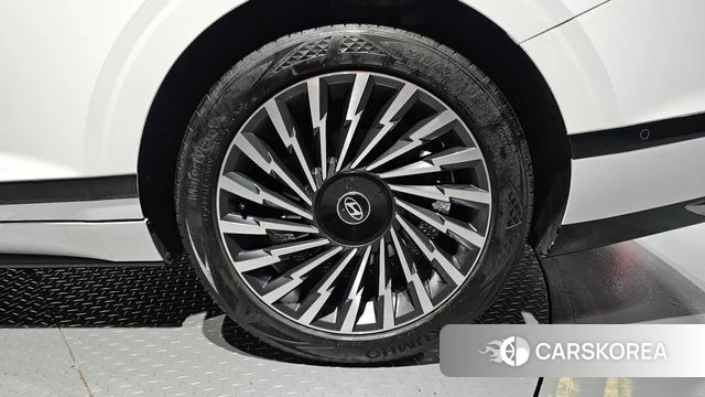 Hyundai Grandeur (GN7) id 4892969 из Кореи 13