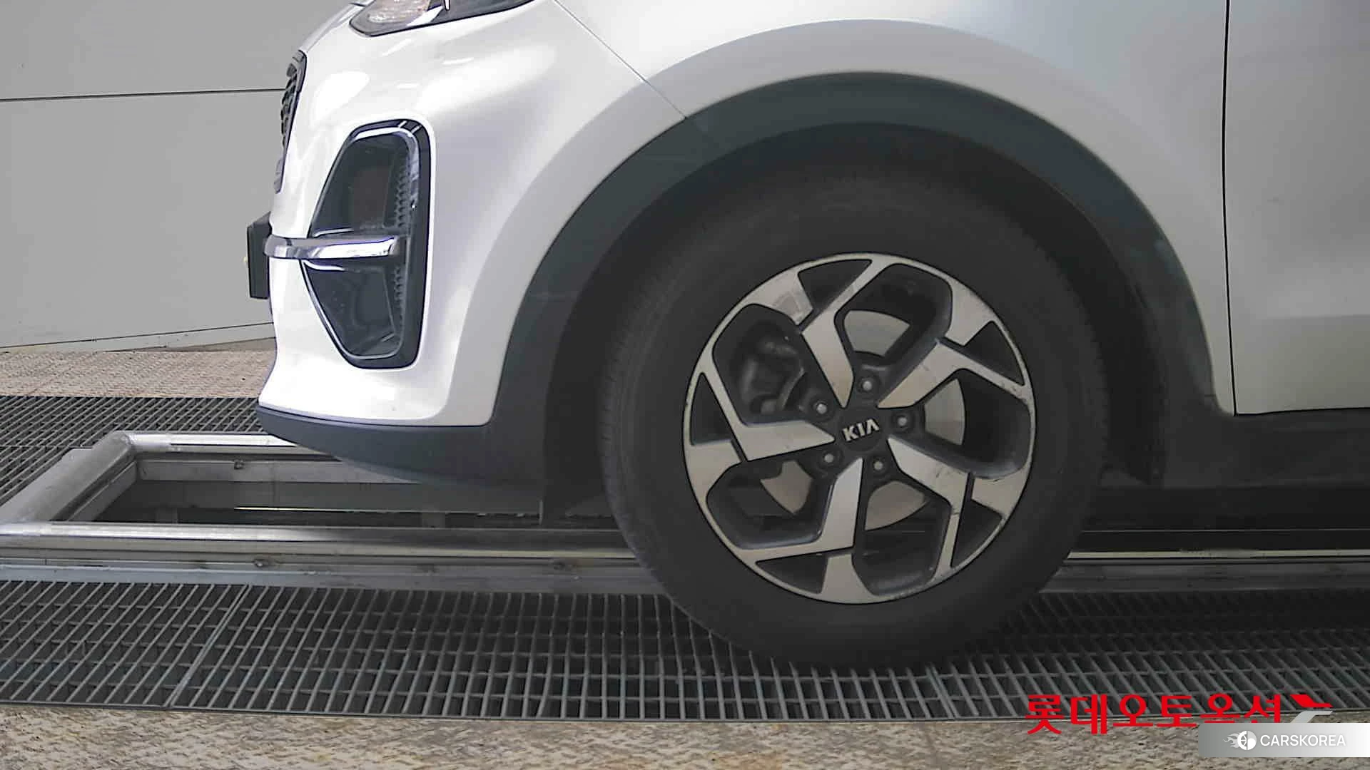 Kia Sportage id 3888294 из Кореи 13