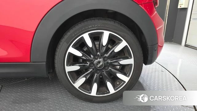 Mini Cooper S id 4754699 из Кореи 13