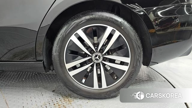 Mercedes-Benz A-Class W177 id 4657249 из Кореи 13