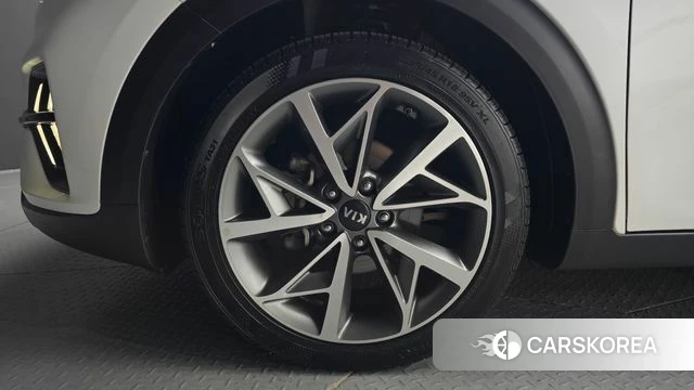 Kia The New Niro id 4658190 из Кореи 13
