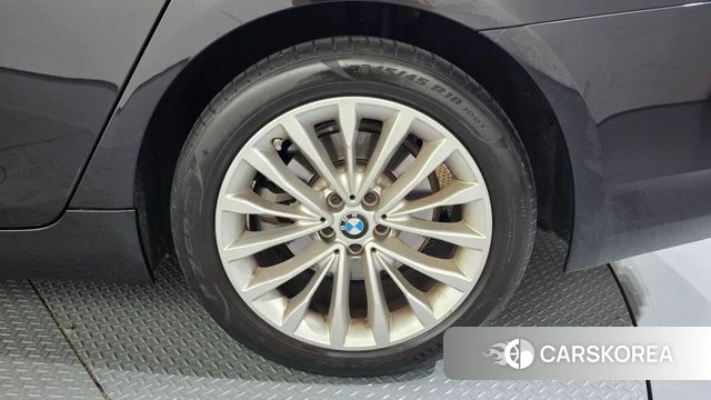 BMW 5 Series (G30) id 4763271 из Кореи 13