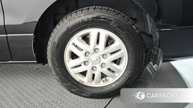 Hyundai The New Grand Starex id 4574126 из Кореи 13