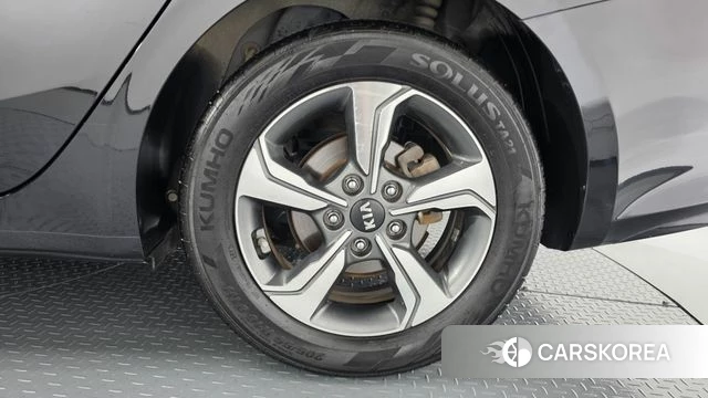 Kia Come New K3 id 4614979 из Кореи 13