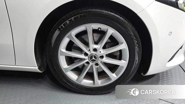 Mercedes-Benz A-Class W177 id 4482480 из Кореи 13