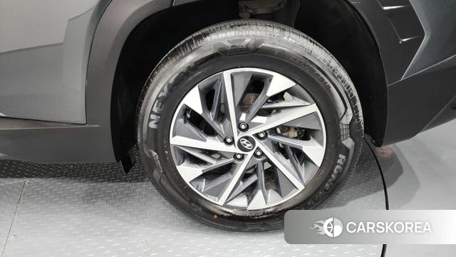 Hyundai Tucson (NX4) id 4250312 из Кореи 13