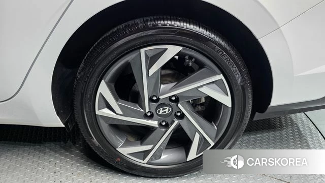 Hyundai The New Avante (CN7) id 4579219 из Кореи 13